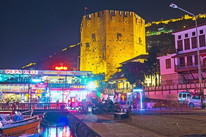 Starcraft Alanya Night Party Boat - Preparing for the Night Party