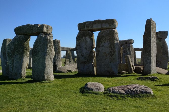 Stonehenge Half-Day Luxury Guided Tour From Bath for 2-8 - Booking and Cancellation