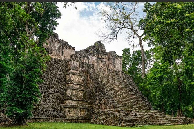 Tour to Dzibanche and Kohunlich With Transportation and 3 Course Meal Included - Booking and Cancellation Policy