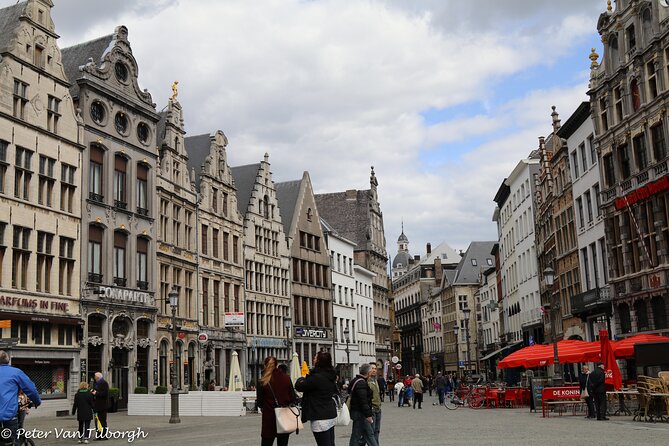 Touristic Highlights of Antwerp on a Private Tour With a Local - Exploring Vibrant Neighborhoods