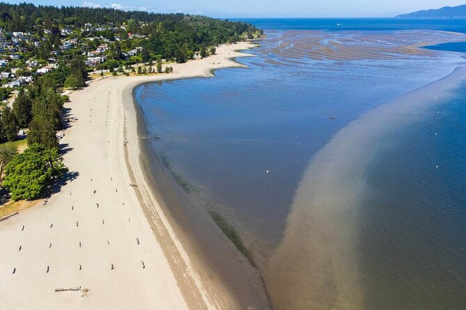 Vancouver Beaches & Downtown: Self-Guided Driving Audio Tour - Explore Downtown Highlights