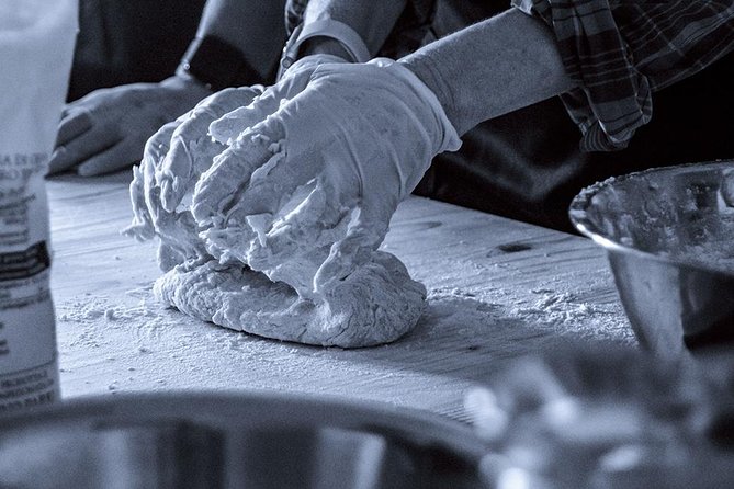 Vegan Tuscan Cooking Class - Preparing Handmade Italian Pasta