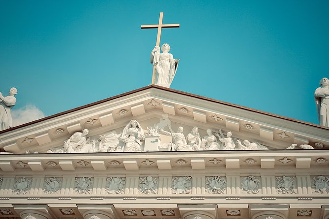 Vilnius Small-Group Instagram Tour - Tour Operator and Support