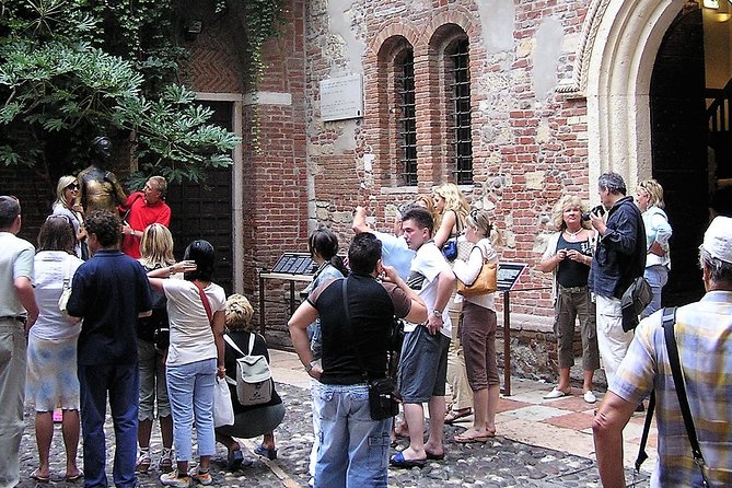 Visit of Verona and Lake Garda. Private Tour With Pick-Up - Frequently Asked Questions