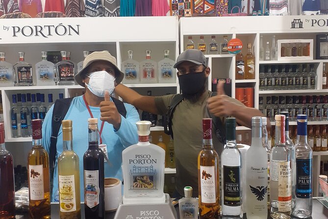 Visiting the Main Square of Lima! - Free Pisco Tasting