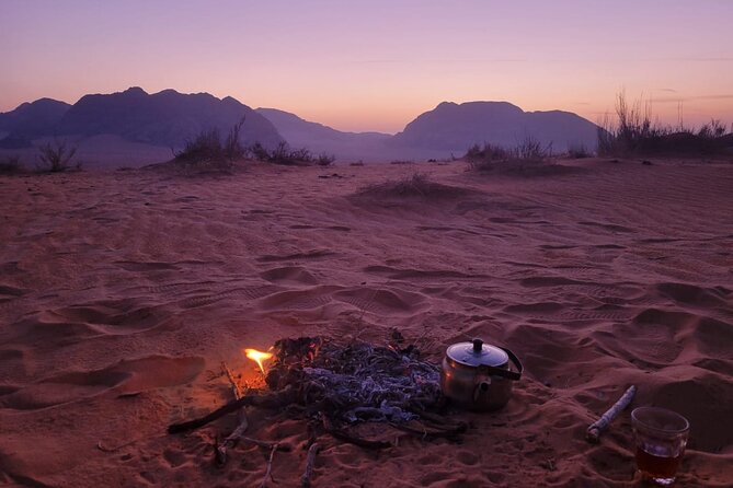 Wadi Rum Desert Sunset Tour - Sunset Viewing Experience