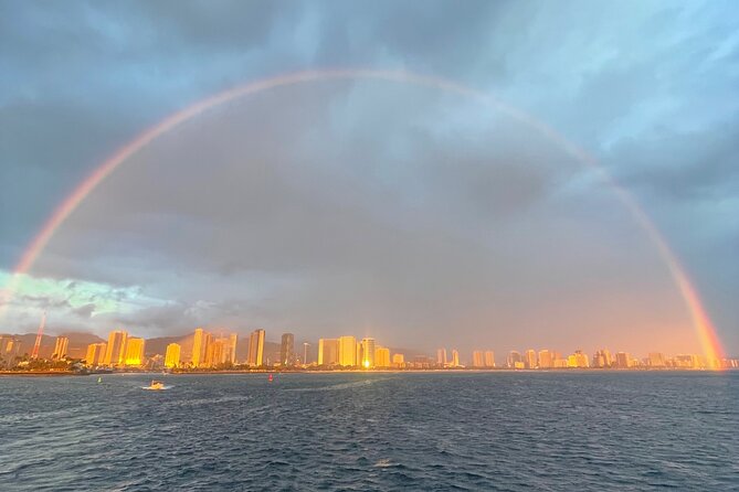 Waikiki Sunset Cruise: Music and BYOB - Exploring Waikiki by Sea