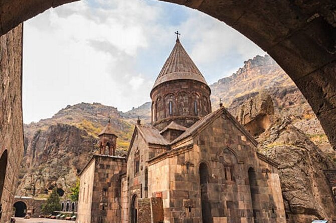 Weekend Tour in Armenia - Scenic Ararat Valley Drive