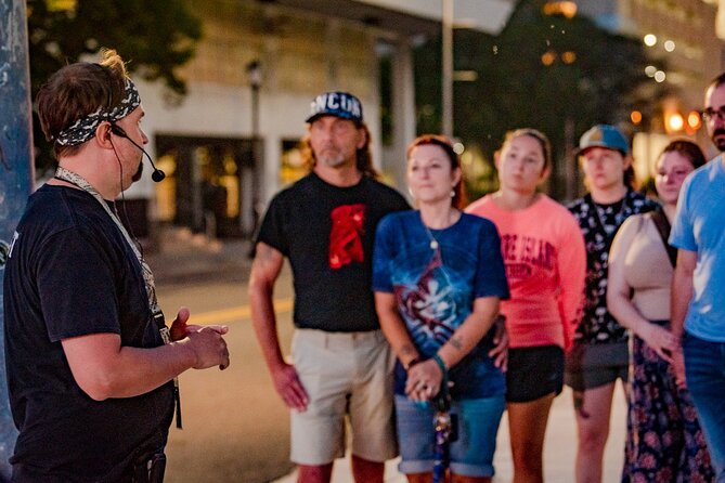Wilmington Ghosts: Phantoms of Pirates and Patriots Tour - Guide Expertise and Feedback