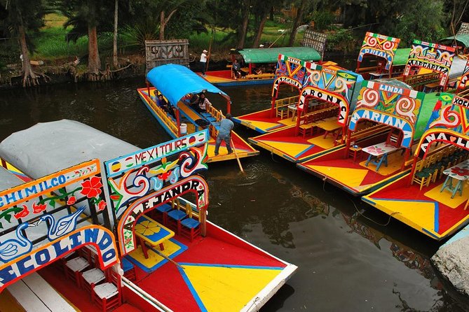 XOCHIMILCO & COYOACAN (Private) - Local Cuisine Experiences