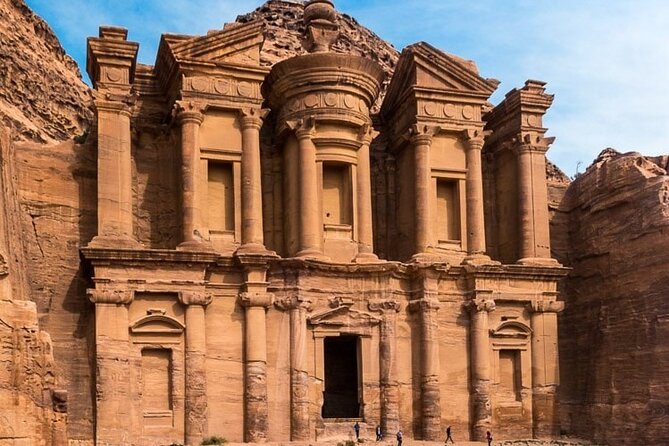 2-Day Petra Private Guided Tour From Jerusalem - Gratuities
