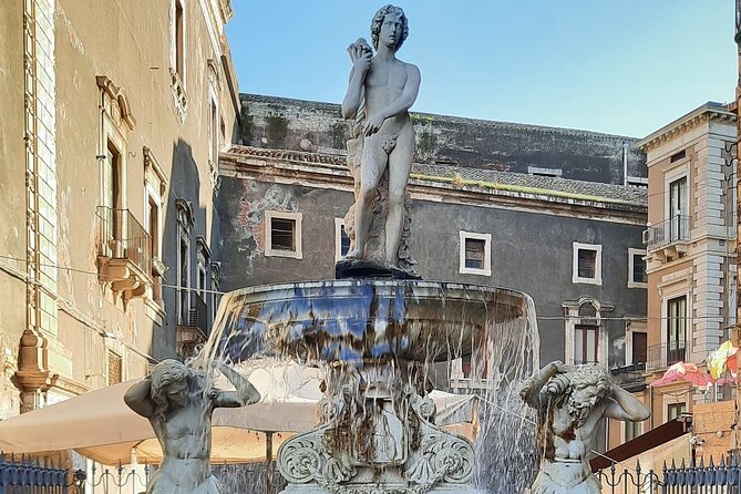 2 Hours Guided Group Tour in Catania - Explore Sicilys Historic City