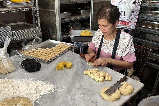 2 Hours Phuket Old Town Street Food Walking Tour - Traveler Reviews