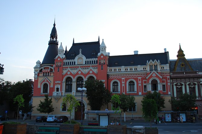 3-Hour Cultural Walking Tour of Oradea - Logistics and Inclusions