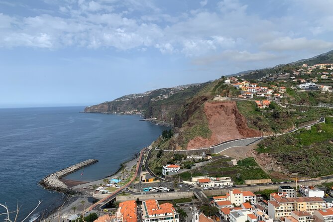 4 Hours Adventure Jeep Tour in Central Madeira Portugal - Local Expertise