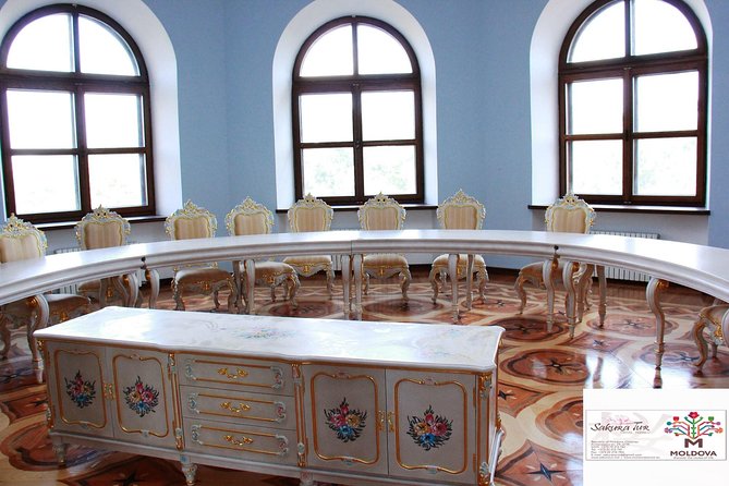 4 Hours Wonderful - Manuc Bei Mansion From Chisinau - Pricing and Group Size