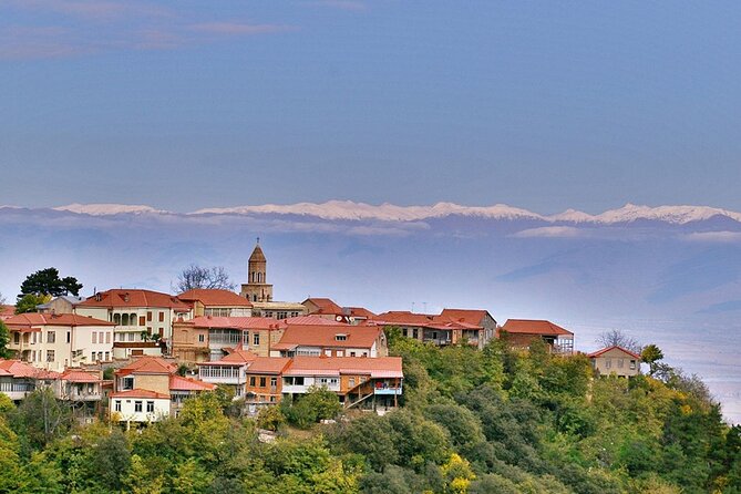 5 Days and 4 Nights. Hotel and Group Tours "Everything About Georgia. - Group Tours
