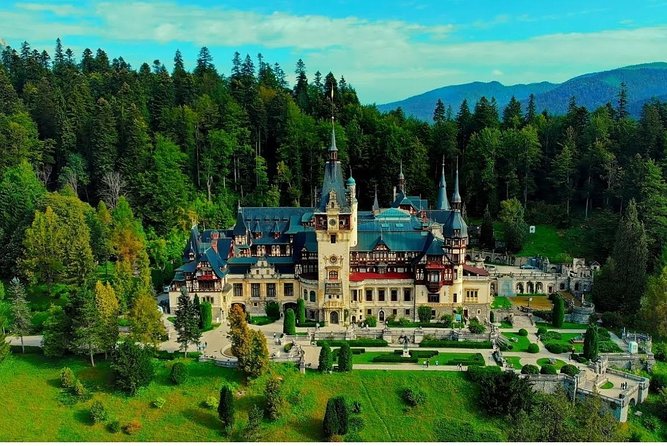 5 Days Private Tour in Transylvania and Dracula Castle - Pickup and Start Time