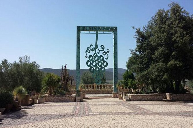 5-Hour Private Tour From Alicante to Villena - Accessibility and Requirements