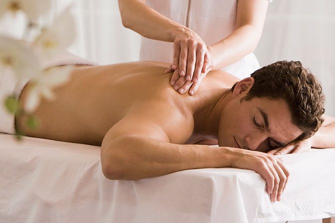 50 Minutes Deep Tissue Massage Gift - The Golden Tree - Spa Atmosphere