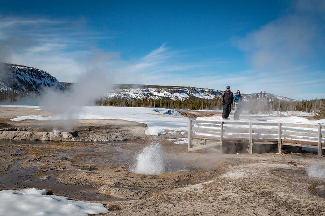 6-Day Tour of Yellowstone and Grand Teton Winter Adventure - Daily Itinerary