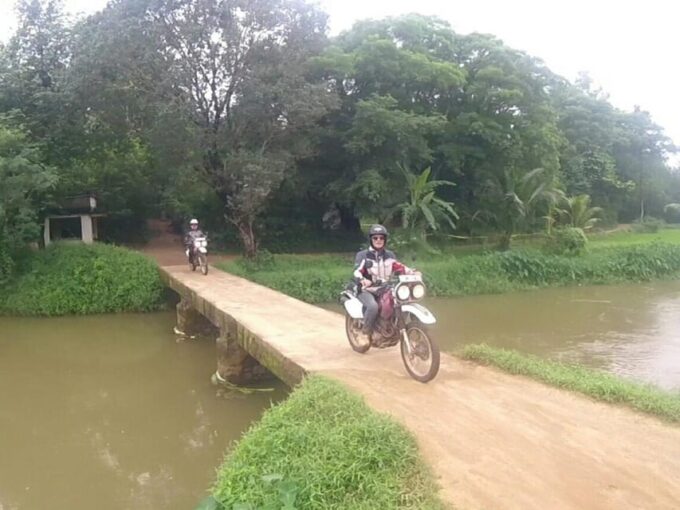 9 Day Sri Lanka Highlights Guided Motorcycle Tour - Arrival and Motorcycle Delivery