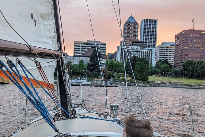 90 Minute Sailing Tour of Portland - Scenic Highlights