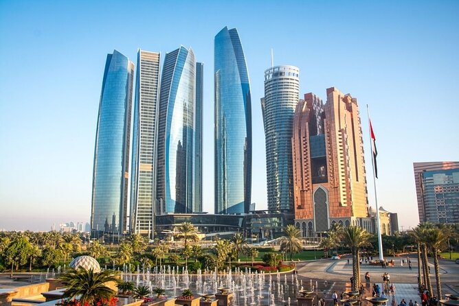 Abu Dhabi City Tour With Guide in Your Language - Guided Tour Experience