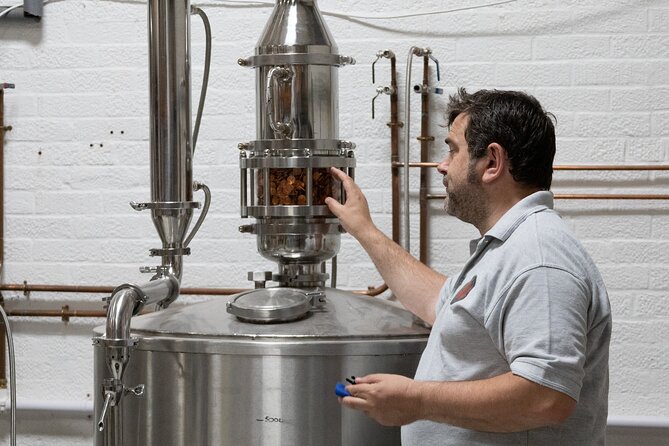 Afternoon Distillery Tour in Newport - Highlights of the Tour