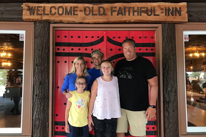 All-Day Tour of Yellowstone National Park - Efficient Park Navigation Strategies