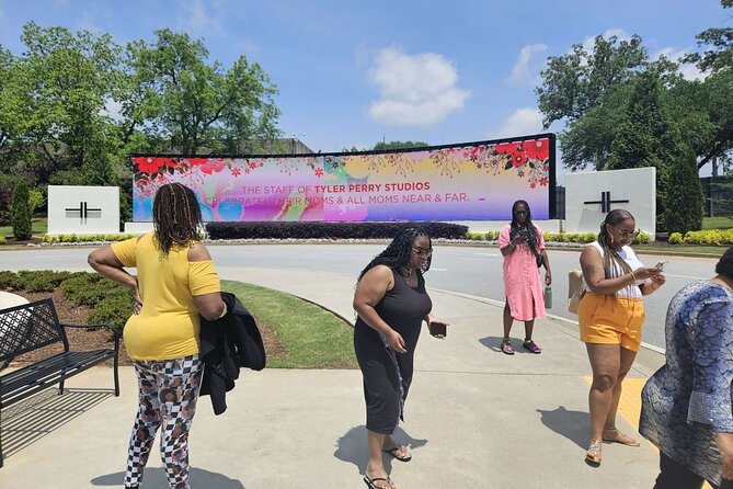 Atlanta Hip Hop House Wives and Movie Tour - Critiques and Concerns