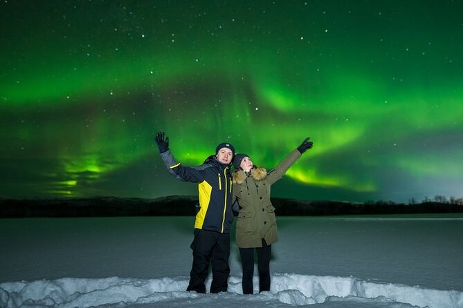Aurora Trip and Snowshoes in Lake Rautusjarvi - Aurora Viewing on the Frozen Lake