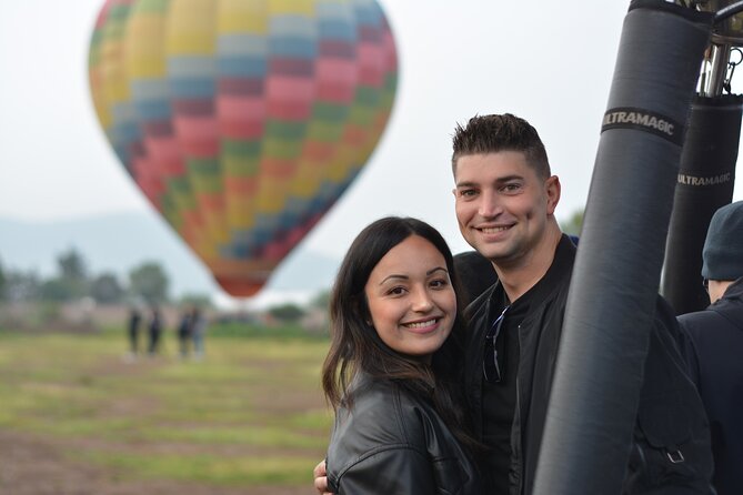 Balloon Flight Over Teotihuacan With Breakfast and Pyramids Tour - Balloon Flight Experience