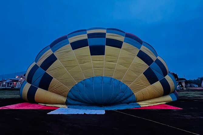 Balloon Flight With Private Transportation and Guided Tour to Teotihuacán - Knowledgeable Guides and Personalized Experience