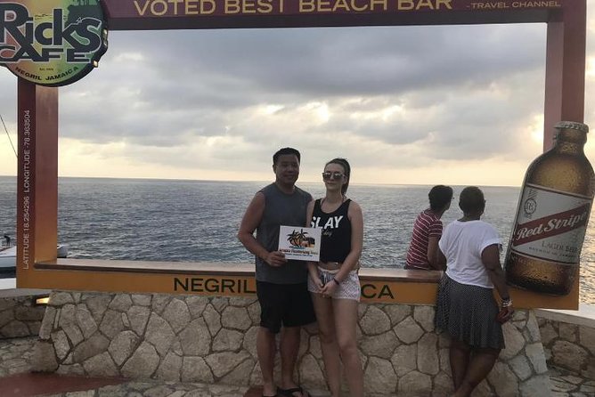 Bamboo Rafting and Limestone Foot Massage With Ricks Cafe Private Tour - Customer Feedback