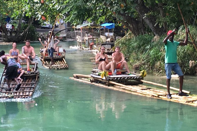 Beach, River Rafting, Horseback Riding(GROUP)Transportation Only - Horseback Riding