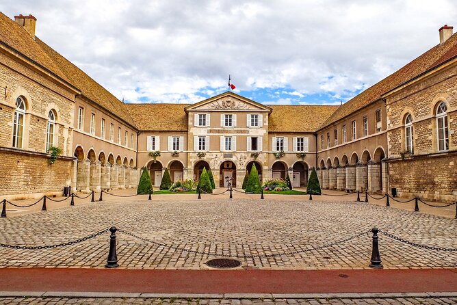Beaune - Historic Guided Walking Tour - Guest Reviews