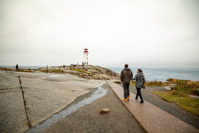 Best of Halifax Small Group Tour With Peggys Cove and Citadel - Reasons to Choose This Tour