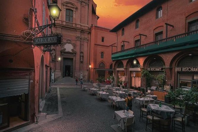 Bologna Food & Cultural Walking Tour Review - Booking and Practical Info