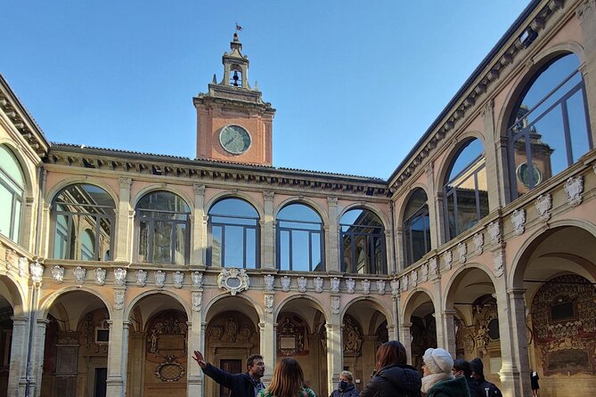 Bologna in One Day: Art, History and Gastronomy - Delving Into Bolognas History