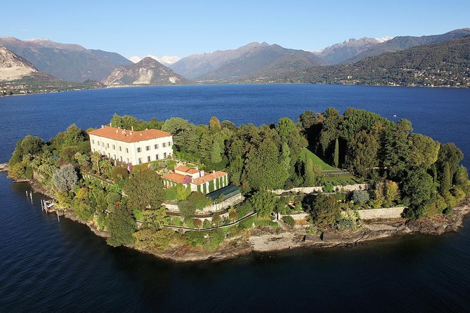 Borromean Islands Private Hop-On Hop-Off Boat Tour From Stresa - Onboard Experience and Features