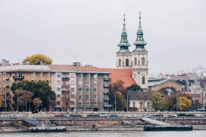 Budapest: Alternative Street Art & Jewish Tour - Street Art in Budapest