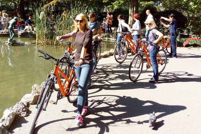 Budapest: Private Bicycle Tour - Optional E-Bikes - Iconic Sights and UNESCO Sites
