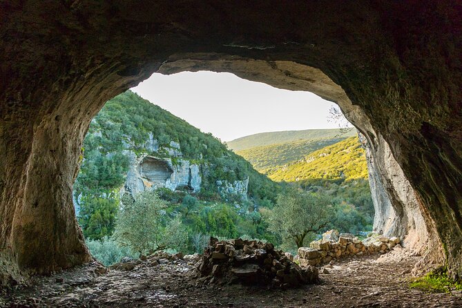 Buracas Do Casmilo Private Hiking Tour From Coimbra - What to Expect