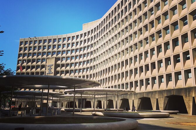 Castle to Capitol: Museums of the National Mall Architecture Tour - Sum Up