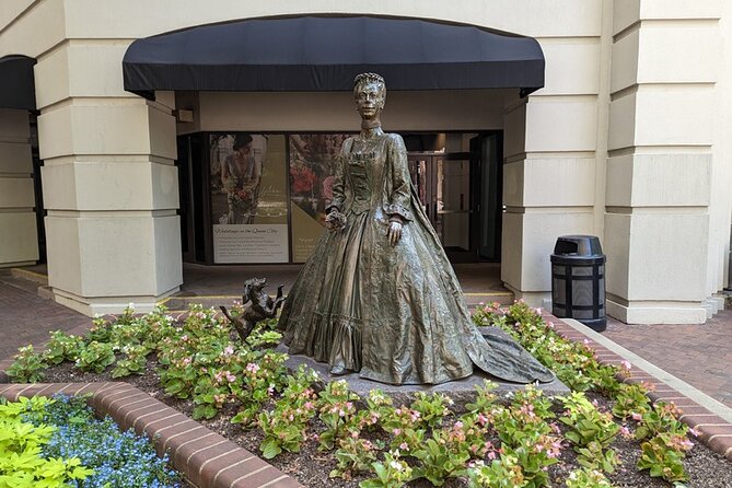 Charlotte Scavenger Hunt Walking Tour Review - Final Verdict On This Stay