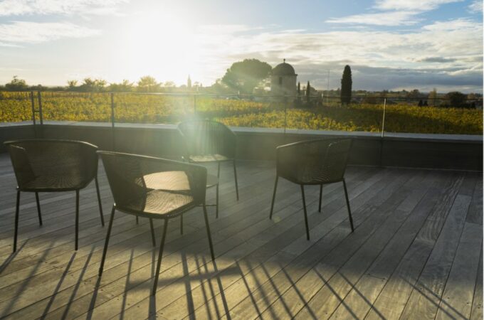 Château Balestard La Tonnelle: the Origins Tour - Accessibility and Amenities