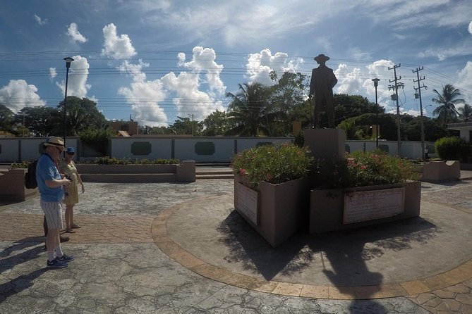 Cozumel History Walking Tour - Discovering Local History and Culture