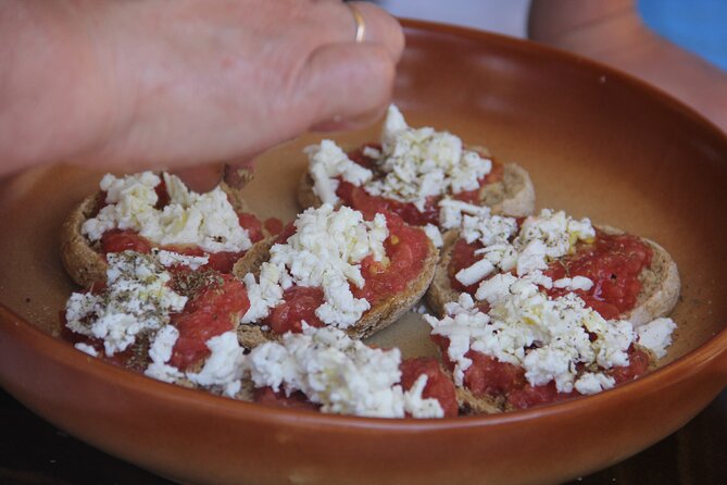 Cretan History & Foodies Safari - Traveler Details