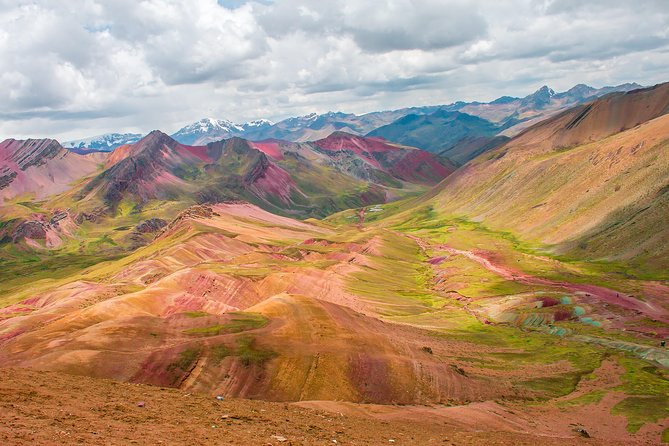 Cusco: Full Day Trekking the Rainbow Mountain With Lunch - Highlights of the Experience